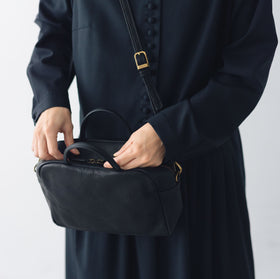 a(アー)ボストンバッグ ショルダー