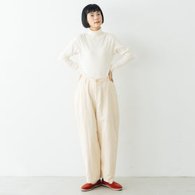 Koton オーガニックコットン コーデュロイeaseテーパードパンツ エクリュ