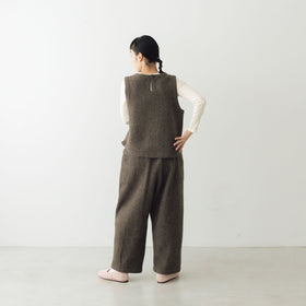 āta 圧縮ウールベスト ブラウン