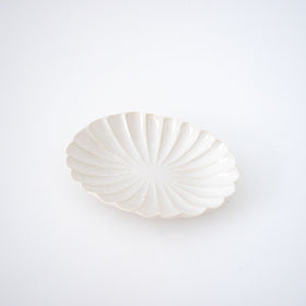 角田淳 輪花楕円皿
