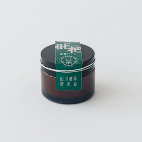 山川薬草研究会 びわ・うこんのバーム