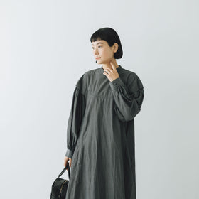 「わたしたちらしい、大人のかわいらしさ」キュプラコットン タックワンピース