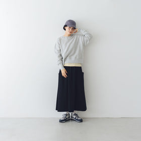 くらすこと +to バランス上手な、大人の定番スウェット