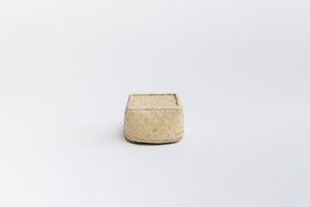 蓋つきカゴ