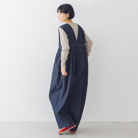 UNIVERSAL TISSU 6ozデニム Vネックタックギャザーサロペット