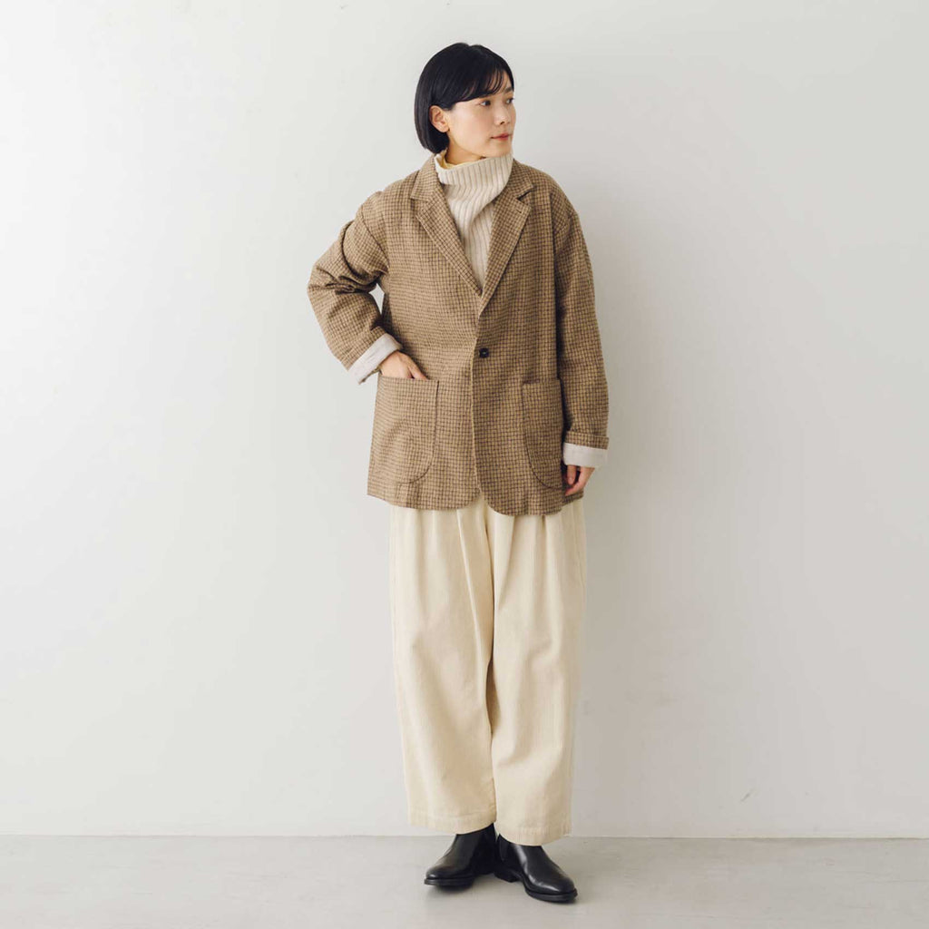 くらすこと あたたかさも着こなしも叶える、ネックウォーマー
