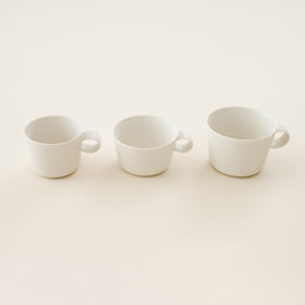 yumiko iihoshi porcelain unjour cup  suna