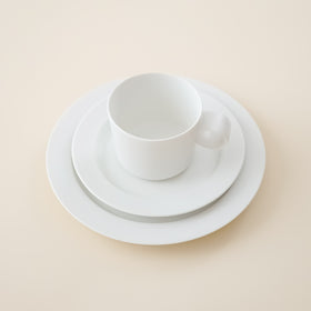 yumiko iihoshi porcelain unjour plate  yuki