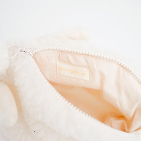 chitose.K usa pouch