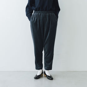 fruits of life ベロアテーパードパンツ［期間限定販売］
