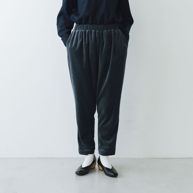 fruits of life ベロアテーパードパンツ［期間限定販売］
