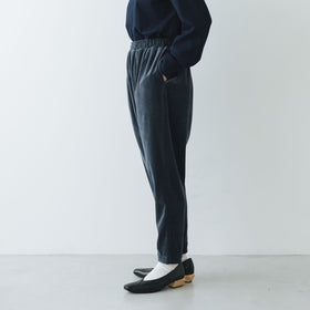 fruits of life ベロアテーパードパンツ［期間限定販売］