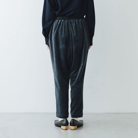 fruits of life ベロアテーパードパンツ［期間限定販売］