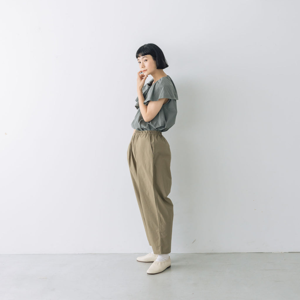 Koton テーパードパンツ