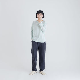 fruits of life キュプラテーパードパンツ 紺ねず色／ネイビー