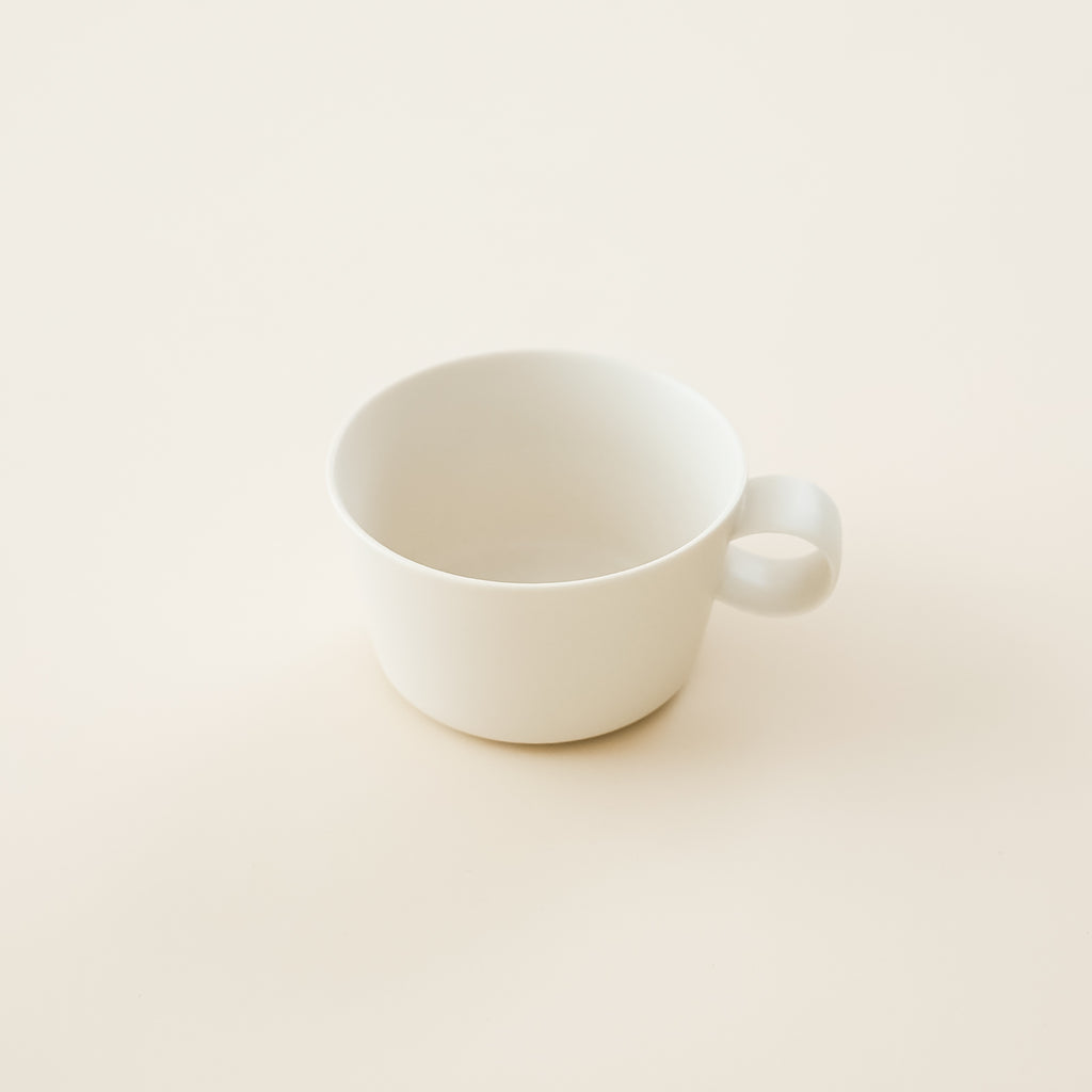 yumiko iihoshi porcelain unjour cup  suna