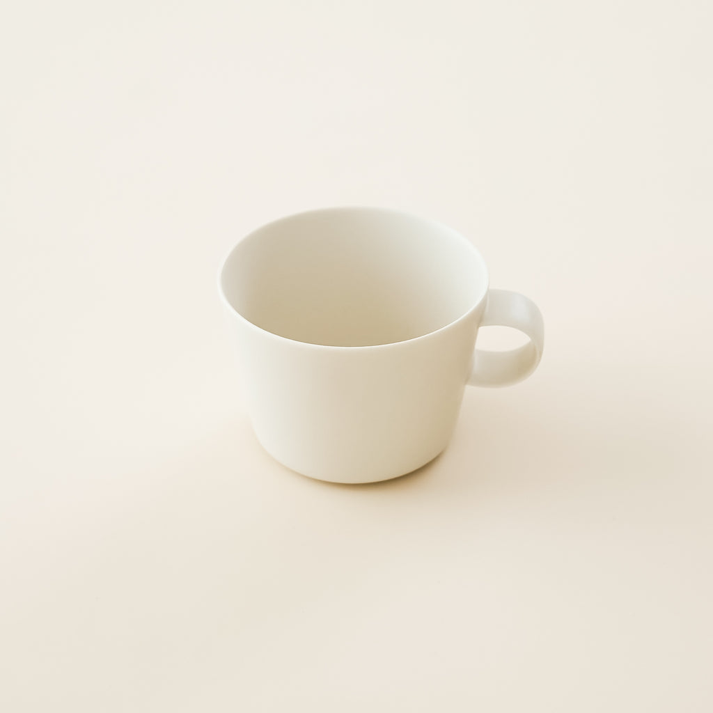yumiko iihoshi porcelain unjour cup  suna