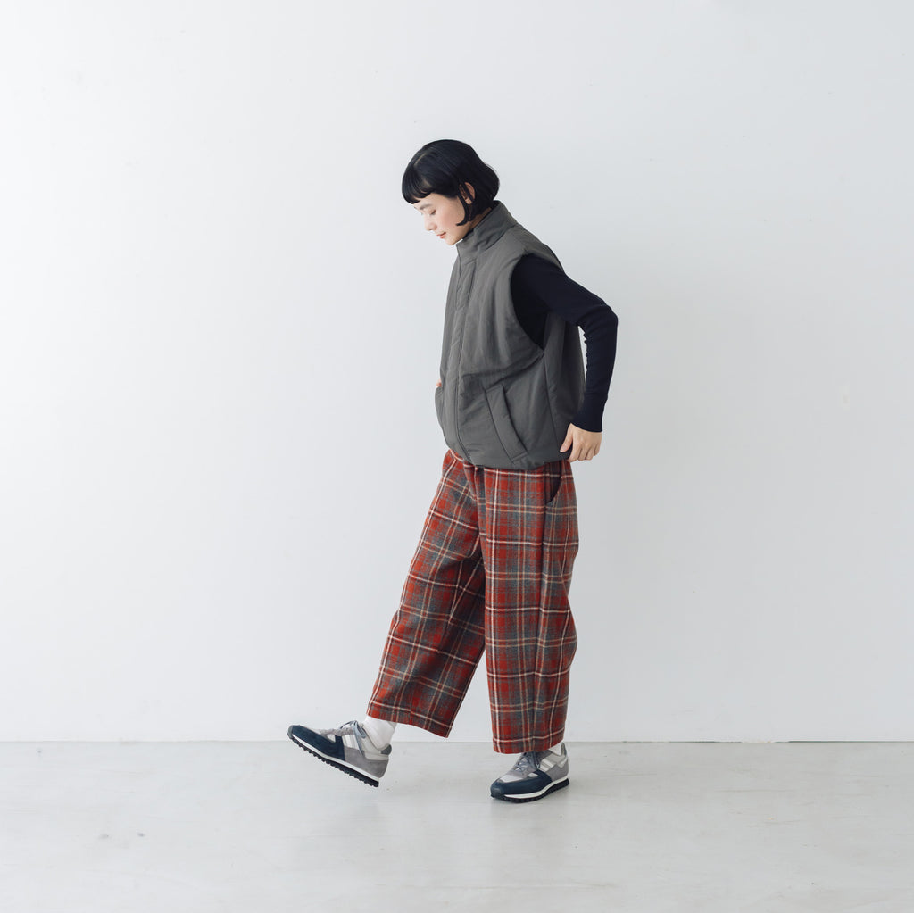 āta  中綿ベスト