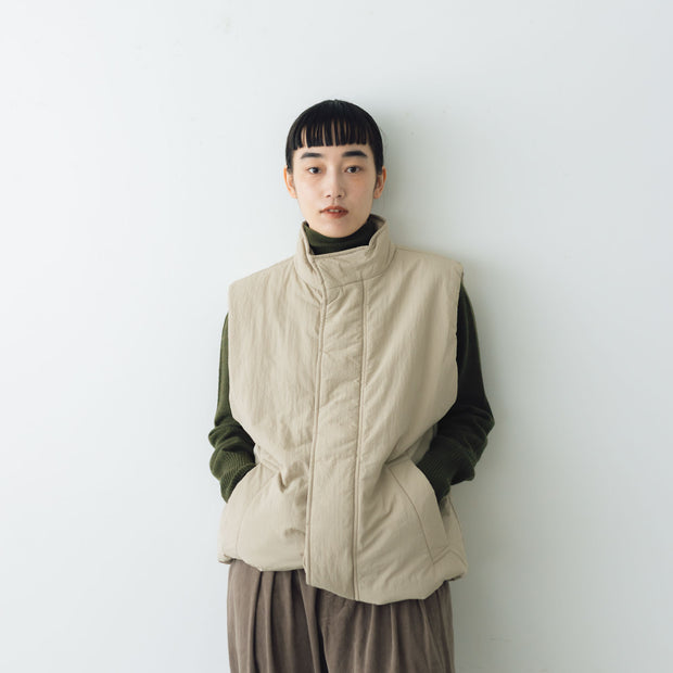 āta  中綿ベスト