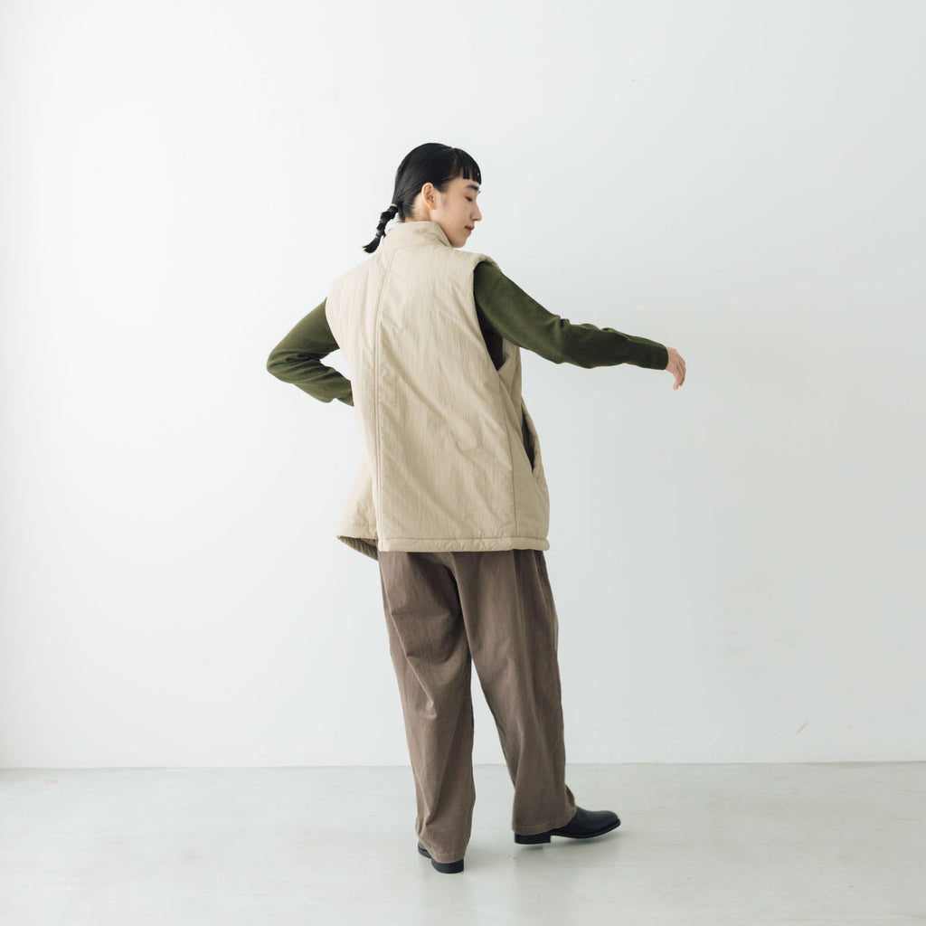 āta  中綿ベスト