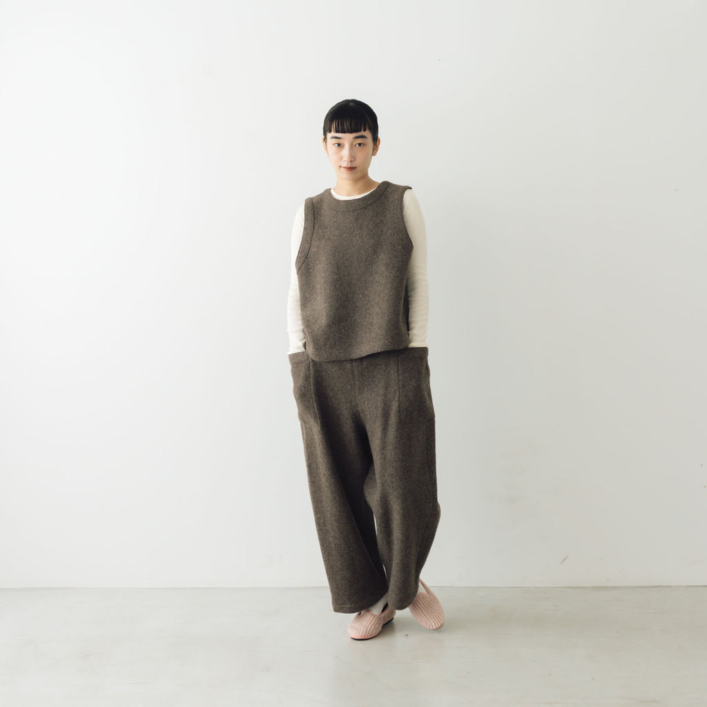 āta  圧縮ウールパンツ ブラウン