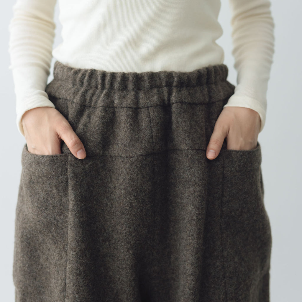 āta  圧縮ウールパンツ ブラウン
