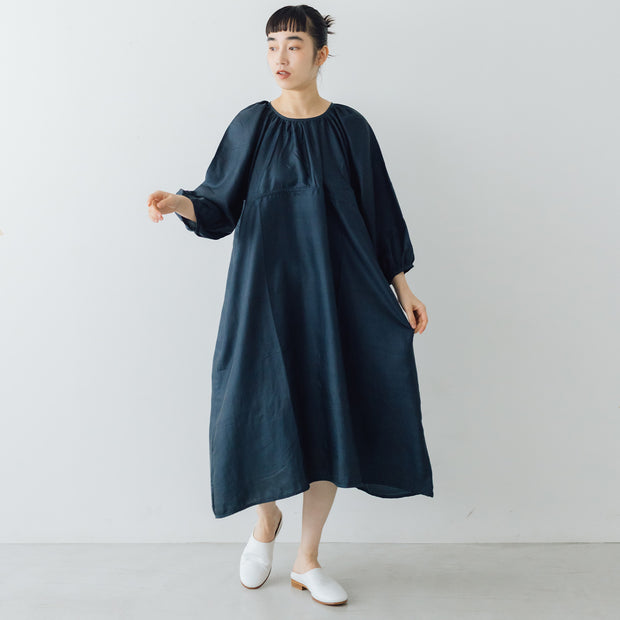 BUNON バックボタンドレス