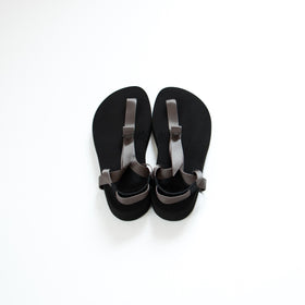 BEAUTIFUL SHOES BAREFOOT SANDALS （VIBRAM SOLE）