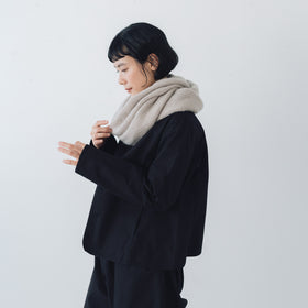 evam eva  モヘアリリーループストール