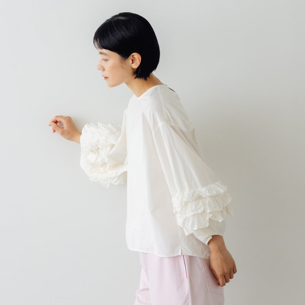 Gauze# フリルスリーブブラウス