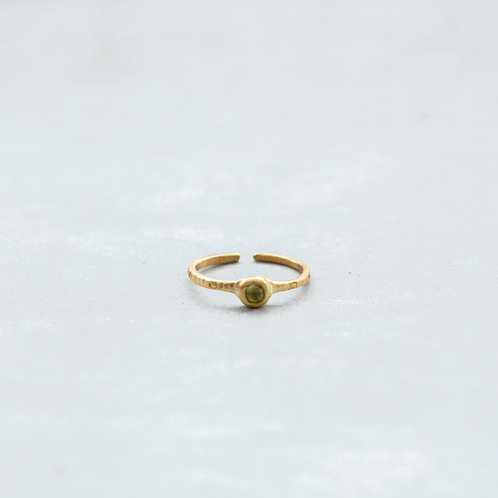 SURUME. Small Stone Ring