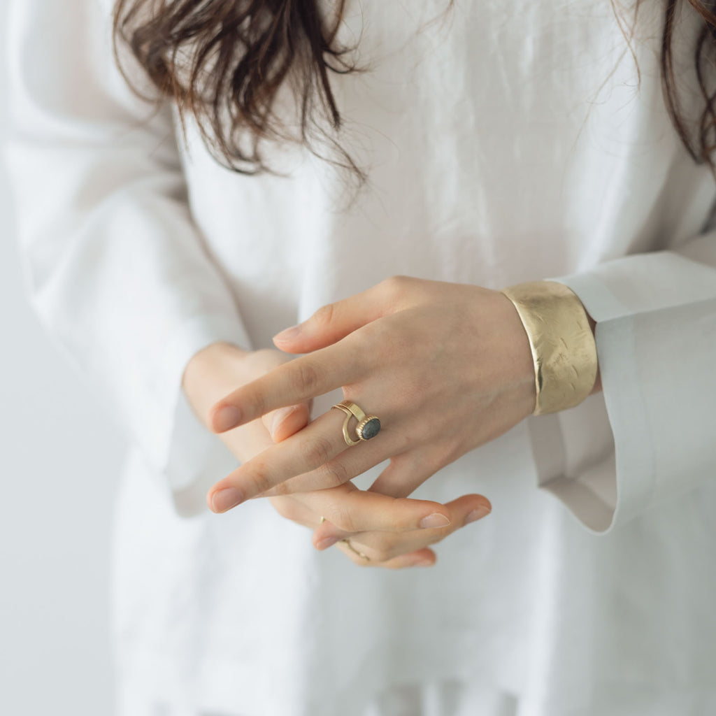 SURUME. Cutting Stone Ring