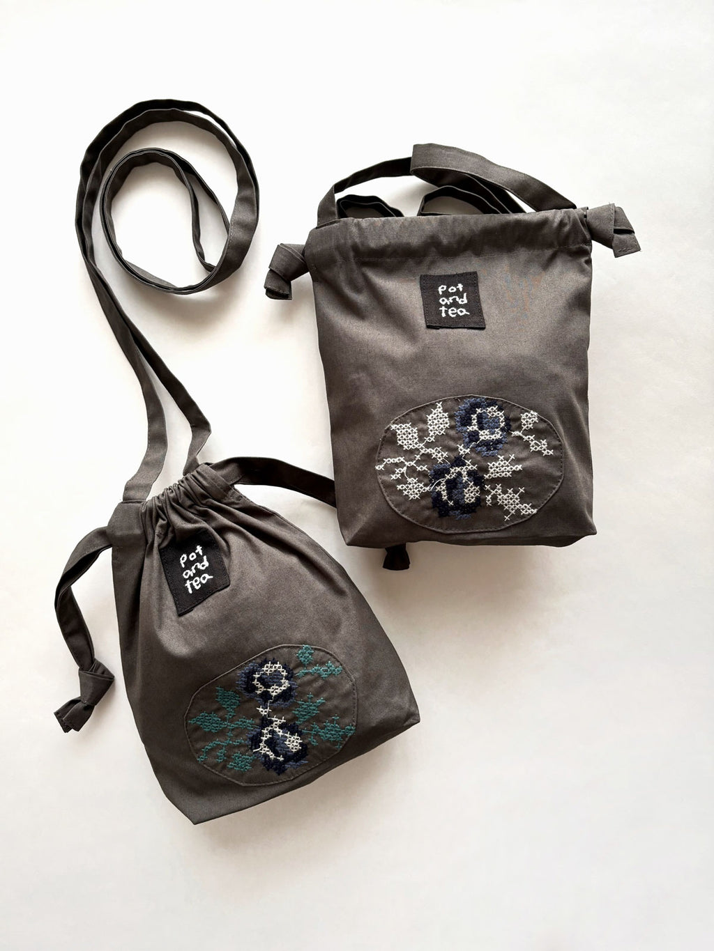 pot and tea クロスステッチミニポシェット［期間限定販売］