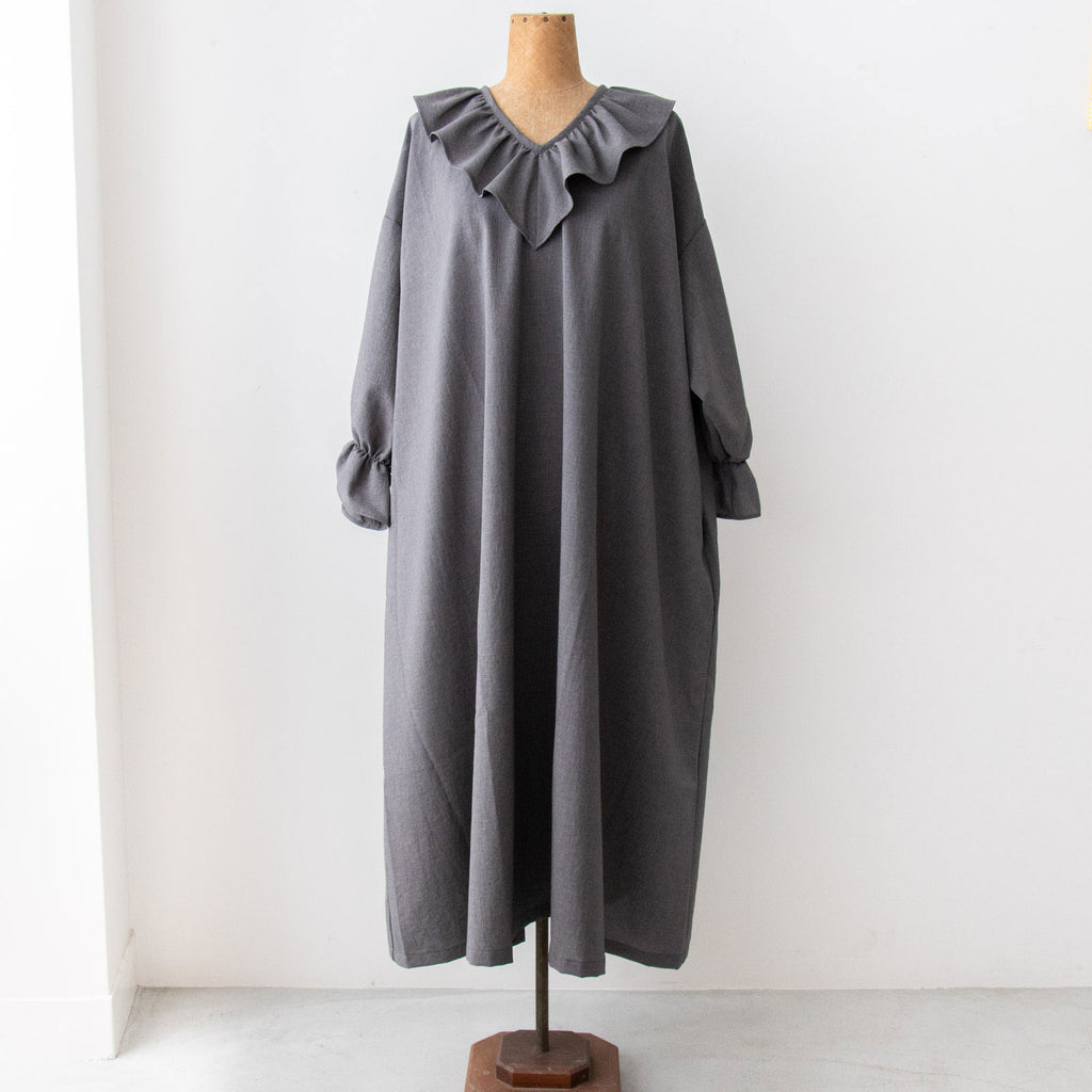 pot and tea フォーマルVネックフリルワンピース［期間限定販売］