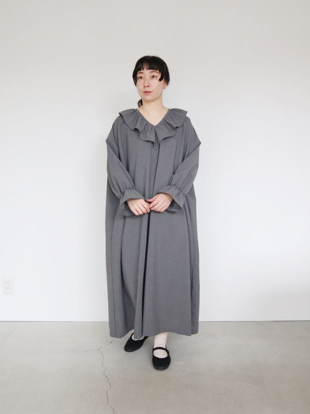 pot and tea フォーマルVネックフリルワンピース［期間限定販売］