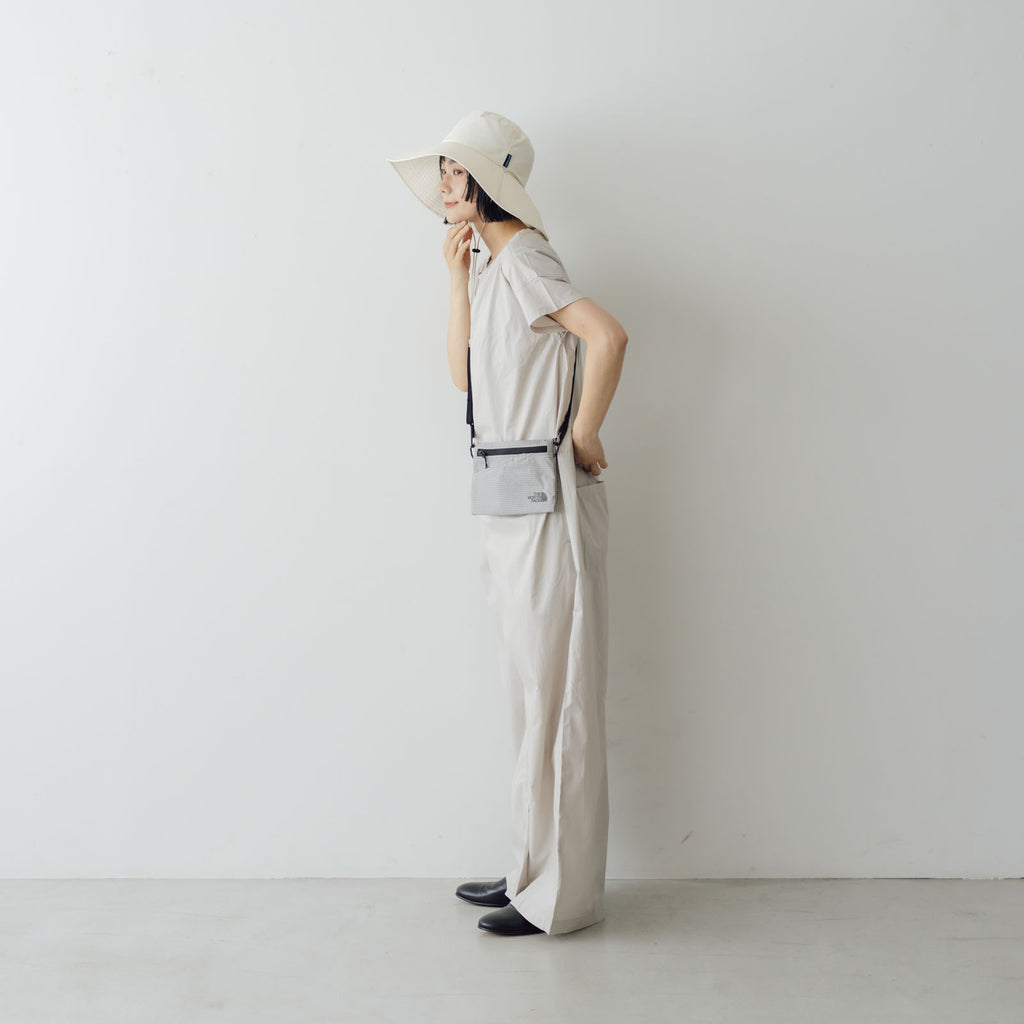 THE NORTH FACE ラフターショルダーポーチ
