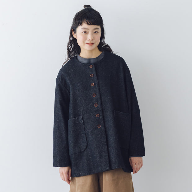 MAGALI ウールリネンヘリンボン ミディアムジャケット