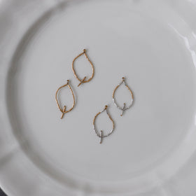 曉 ater cross ring