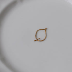 曉 ater cross ring