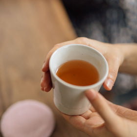 山川薬草研究会  びわの葉茶 *