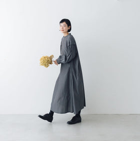 「わたしたちらしい、大人のかわいらしさ」キュプラコットン タックワンピース
