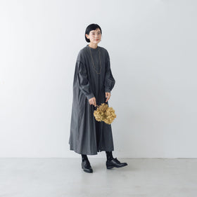 「わたしたちらしい、大人のかわいらしさ」キュプラコットン タックワンピース