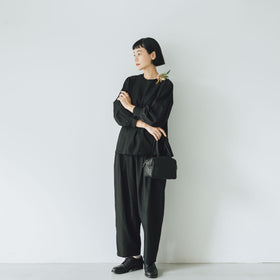 「わたしたちらしい、大人のかわいらしさ」ブラウス＋サルエルパンツのセットアップ