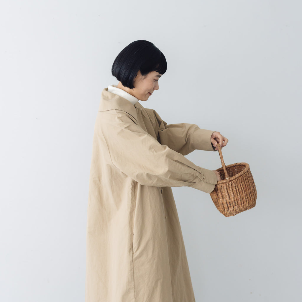 くらすこと ＋to　クラシカルなコットンナイロンコート