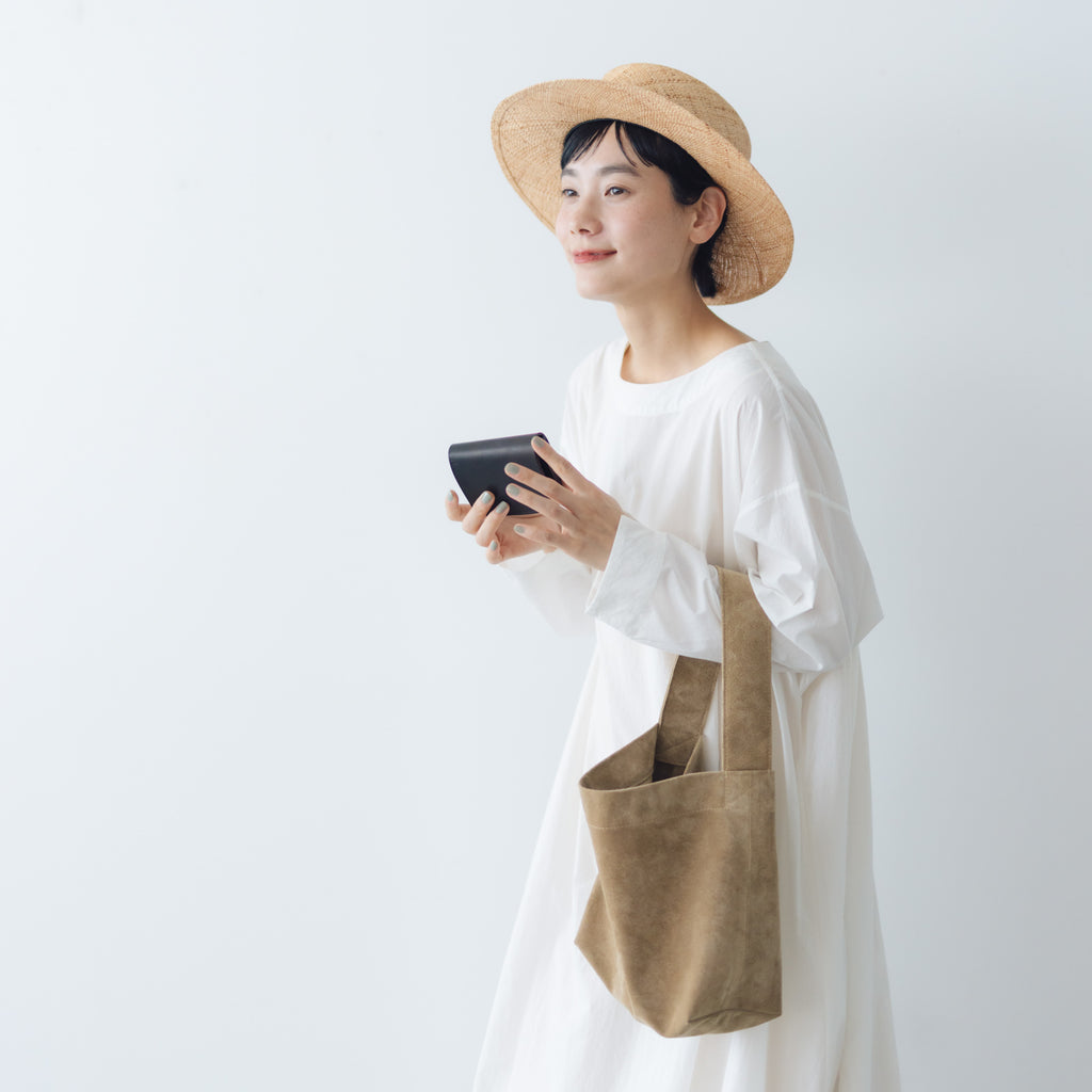 くらすこと ほどよい二つ折り財布［5月中旬入荷］