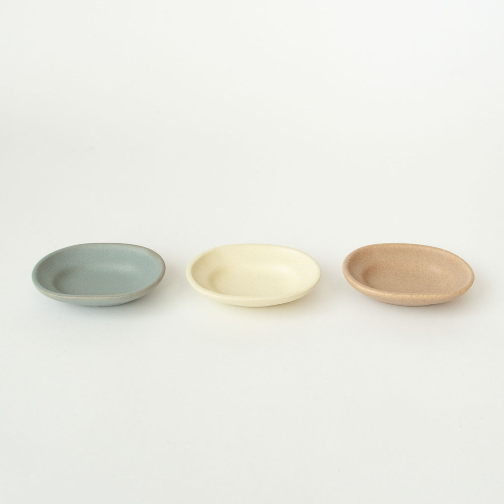 Awabi ware 楕円豆皿