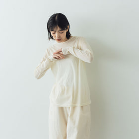 ROBE de PEAU リラックスシアープルオーバー