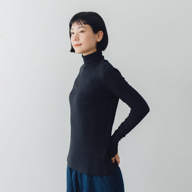 ROBE de PEAU タートルネック プルオーバー