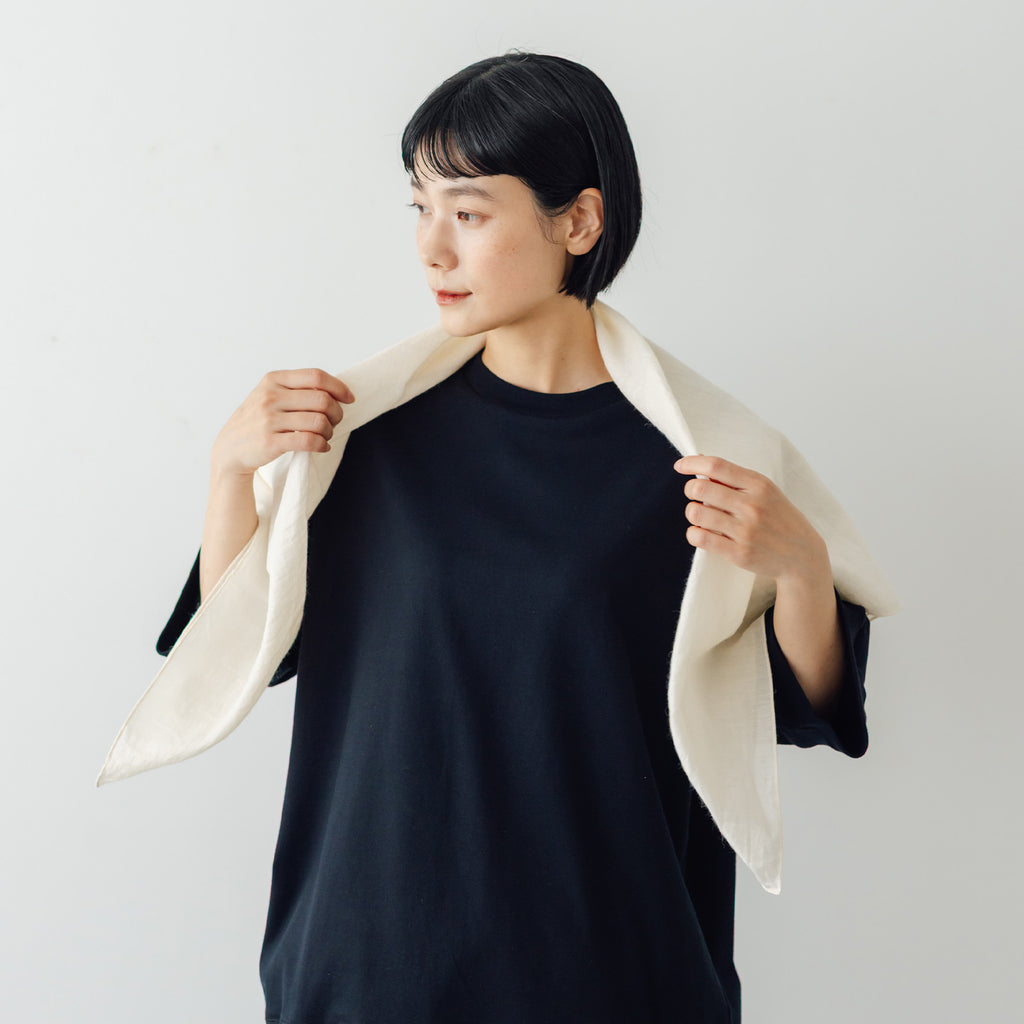 Yoli Cotton ramie scarf ベージュ