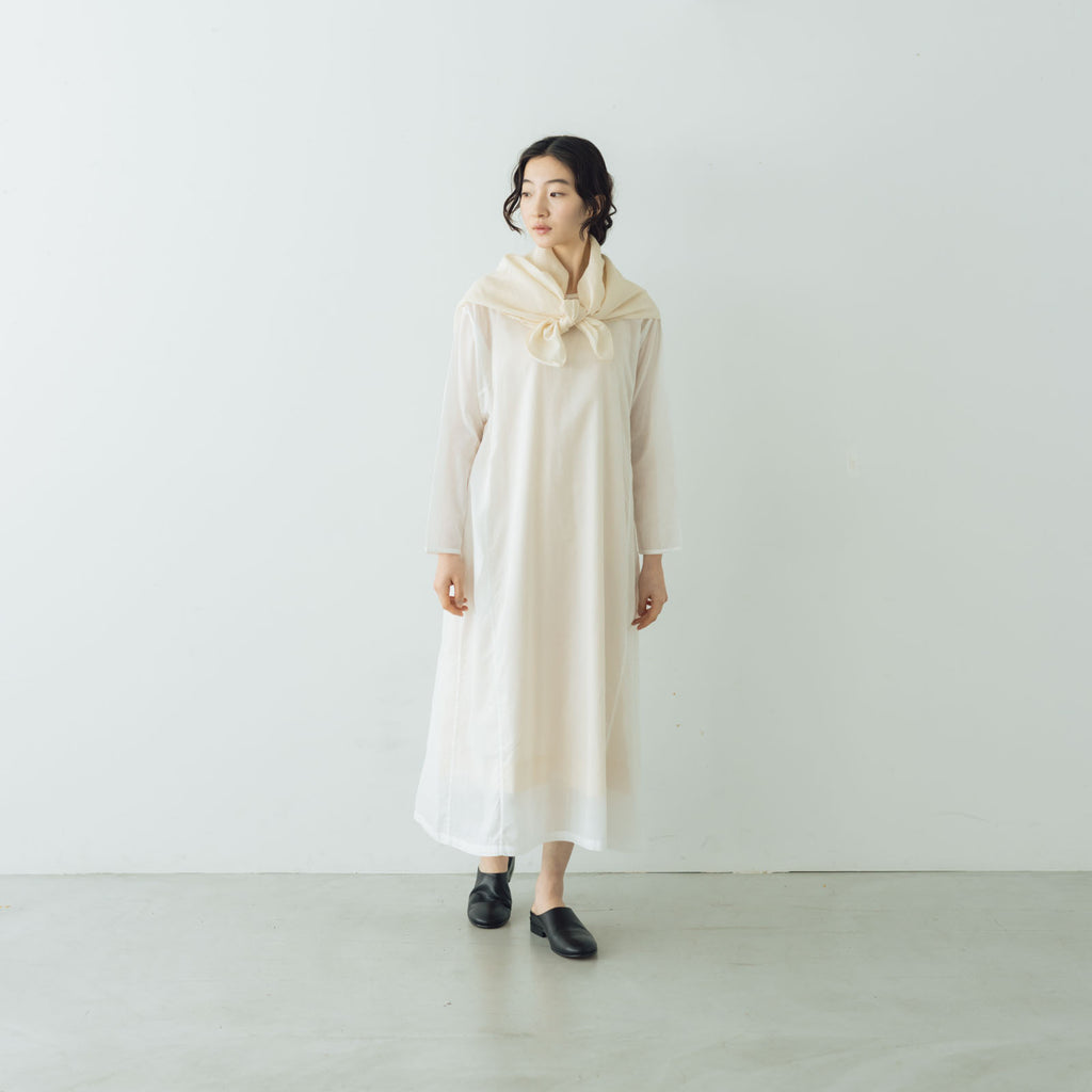 Yoli Cotton ramie scarf ベージュ
